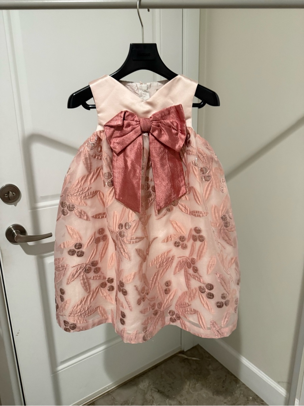 Girls Pink Floral Embroidered Party Dress with Bow size 6Y